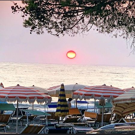 Beach Luxury Apartment Shengjin Lezhë Buitenkant foto